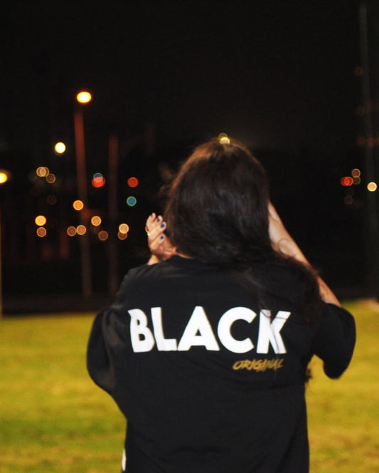Black T-shirt
